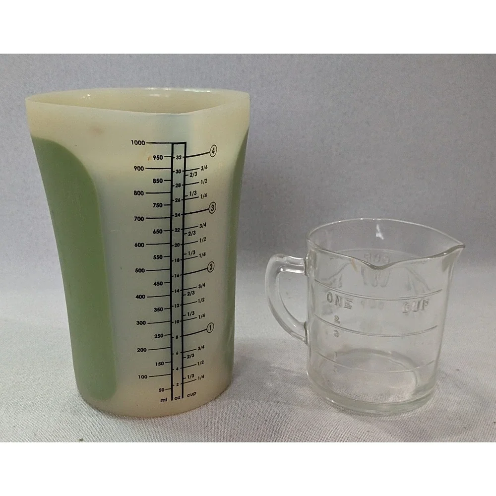 iSi Silicone Measuring Cup Set 4pc Sage Green & Glass 1 Cup Good Flexible Pour